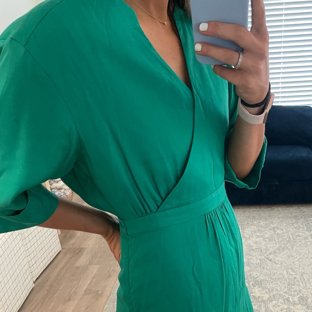 Milly Green knee-length dress.